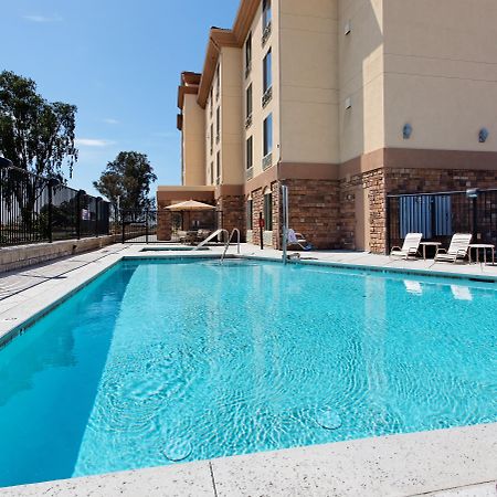 Holiday Inn Express Fresno Northwest - Herndon By Ihg Exterior foto