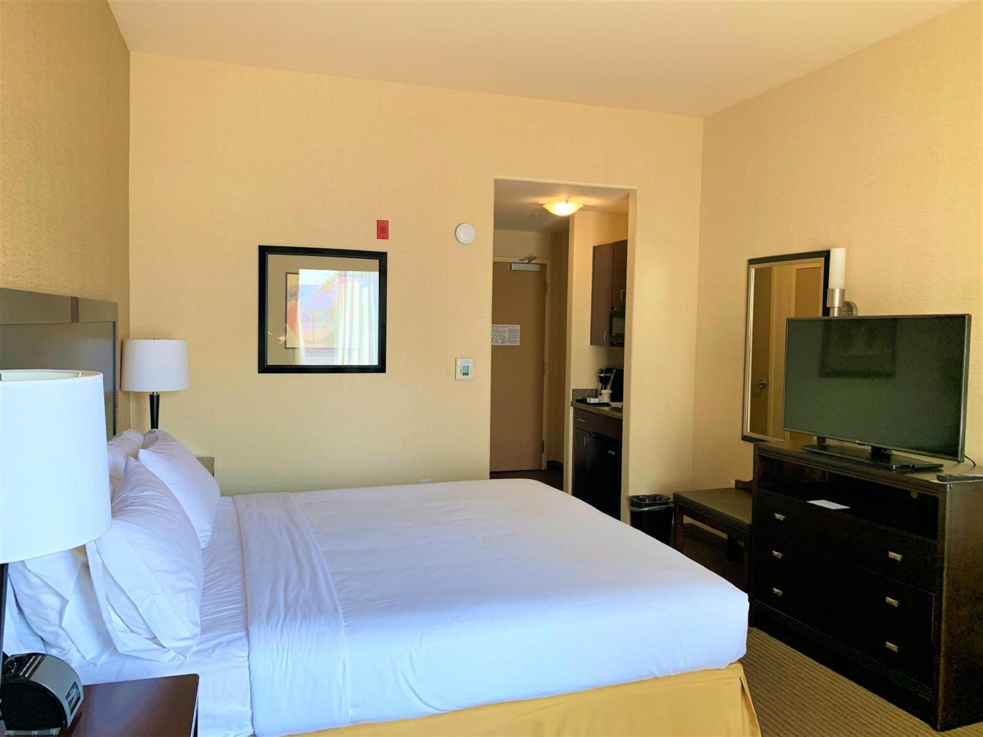 Holiday Inn Express Fresno Northwest - Herndon By Ihg Exterior foto